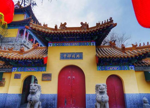 千佛山海拔多少米