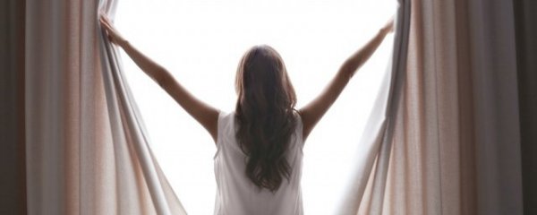 如何选择窗帘颜色