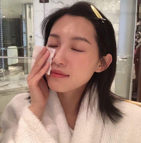 7年坚持每天敷两次面膜