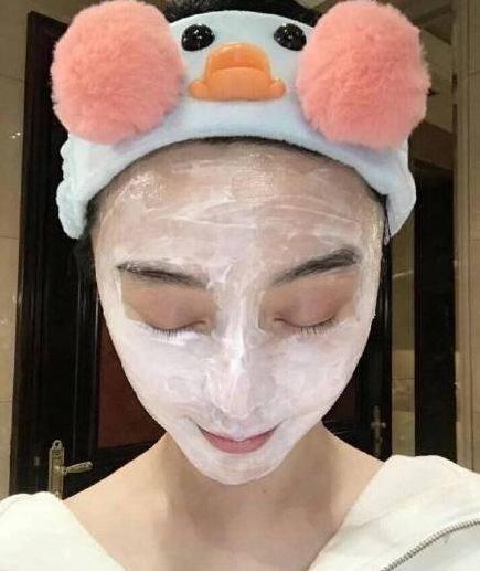 7年坚持每天敷两次面膜