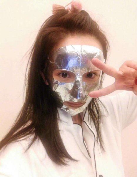 7年坚持每天敷两次面膜