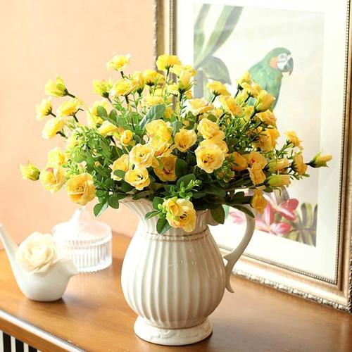 玫瑰插花瓶怎么养活得久一点