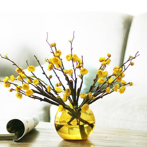 玫瑰插花瓶怎么养活得久一点