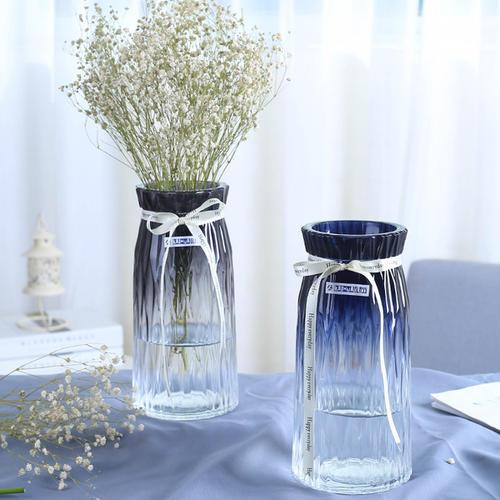 玫瑰插花瓶怎么养活得久一点