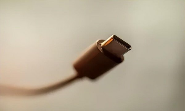 u盘显示磁盘被写保护怎么办