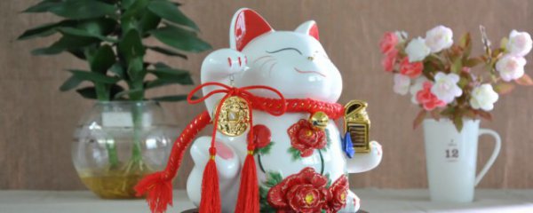 招财猫放办公室哪里