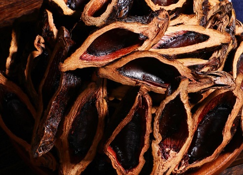 槟榔好吃吗 吃起来什么味道