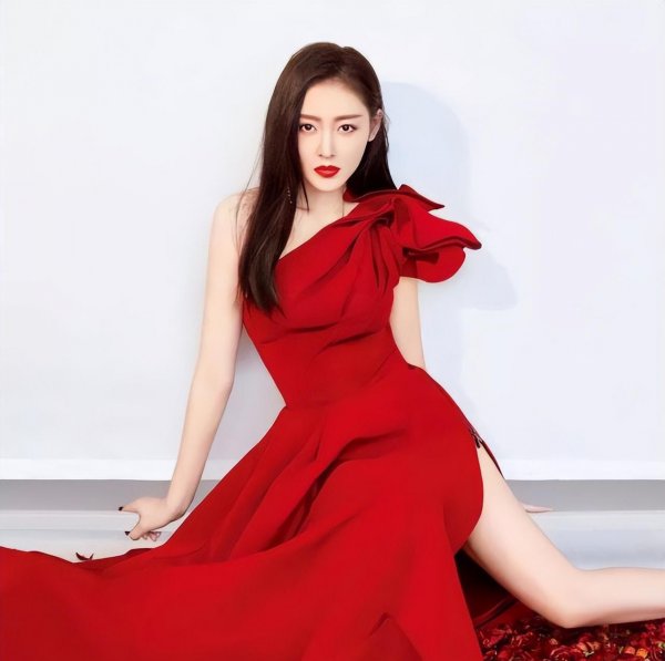 女星张天爱简介及个人资料