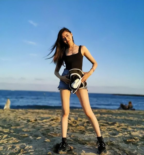 女星张天爱简介及个人资料