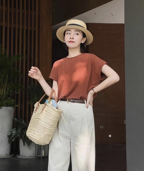 夏天白色裤子透怎么办