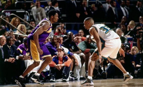 科比的身高是多少厘米