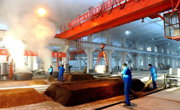 白酒浓香型和酱香型的区别优缺点