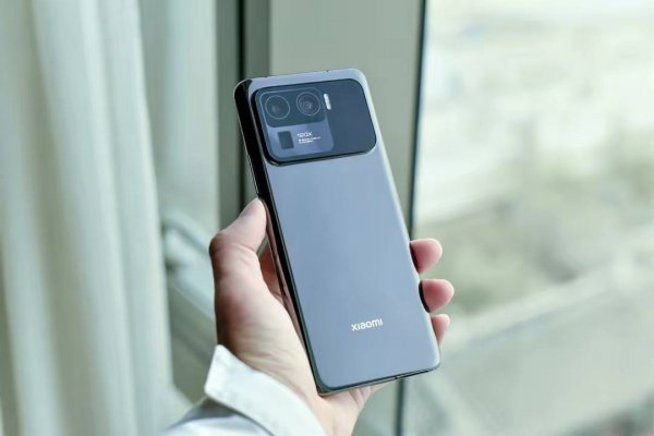 小米11ultra和小米12哪个好