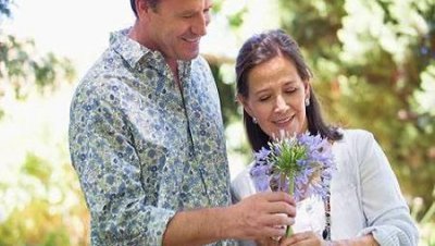 恋母情结的男生性格特点分析 男人恋母情结产生的原因