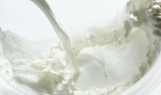 牛奶能不能和香蕉一起吃 牛奶和香蕉同吃可以吗