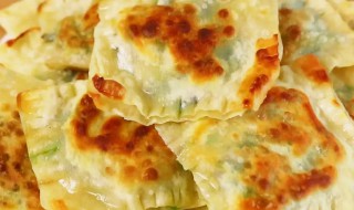 油炸韭菜饼的家常做法 油炸韭菜饼做法分享