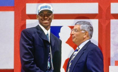 科比的身高是多少厘米 NBA科比当年的选秀报告