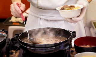 棒子面白薯粥需要煮多久 棒子面白薯粥需要煮的时间