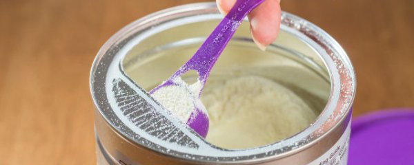 如何辨别奶粉的好坏