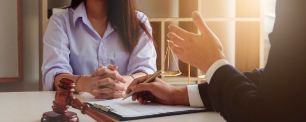 胶水是用什么做的