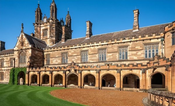 悉尼大学学费一年多少钱