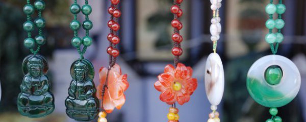 女生戴玛瑙有什么好处