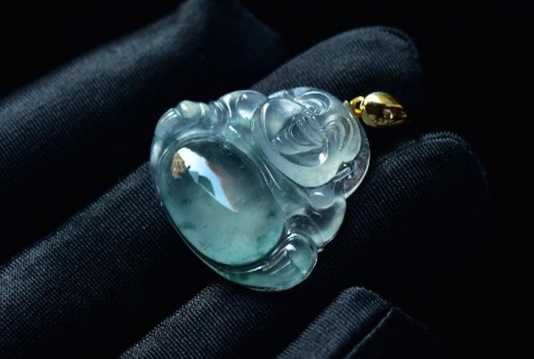 翡翠原石如何鉴定真假