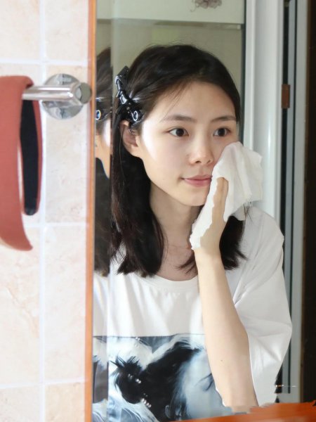 长期不洗脸对皮肤有什么影响