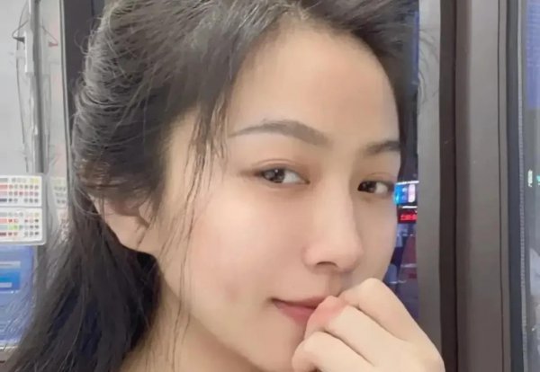 天蝎女喜欢上你的征兆