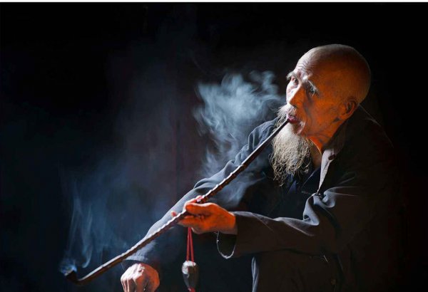 大门两旁不能有两棵树图解