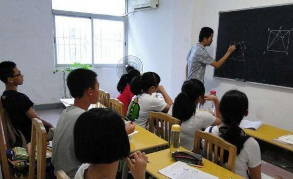 举报老师的后果