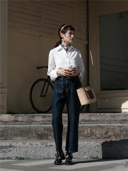 小皮鞋怎么搭配衣服裤子