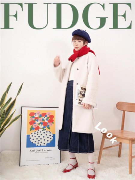 小皮鞋怎么搭配衣服裤子