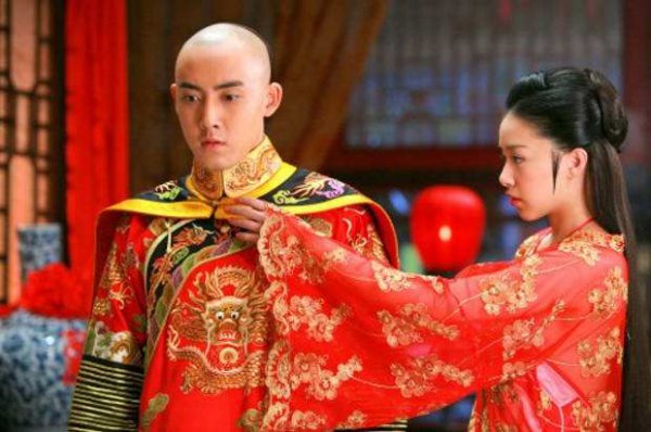 软磨硬泡什么意思