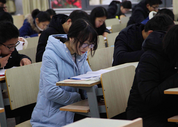 大学英语四级和高考英语哪个难