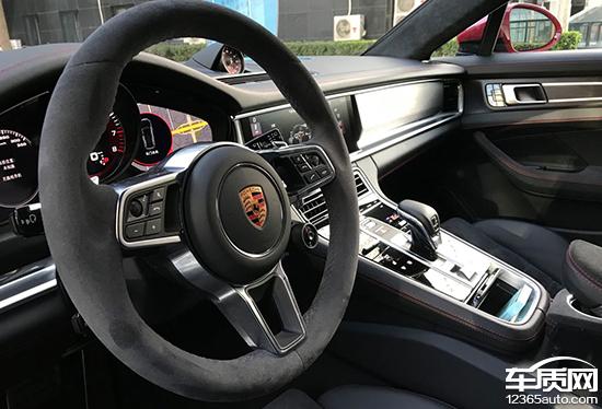 alcantara是什么材质