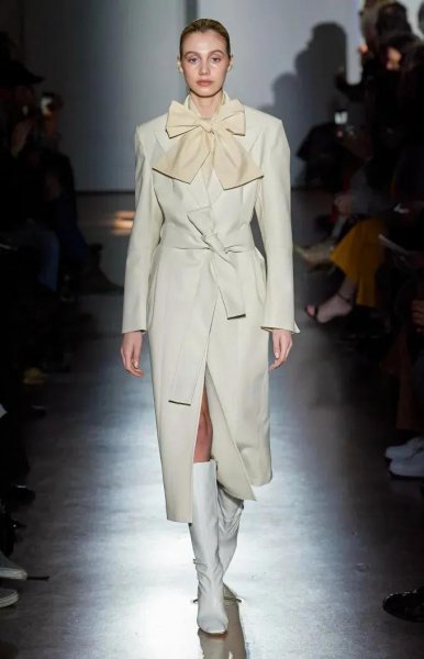 今年秋季流行什么女装