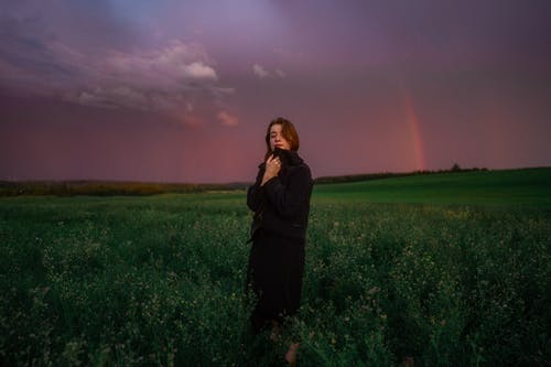 和女生怎么聊天能吸引她的心