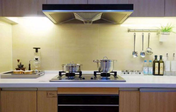 厨房下水道不堵但是反味儿的原因