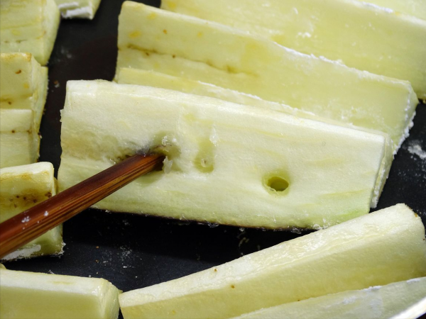 绿色茄子和紫色茄子区别图片