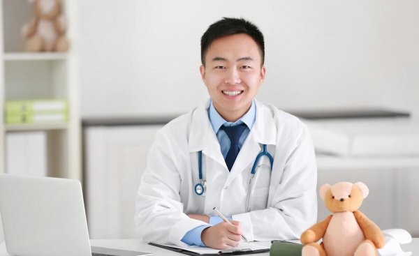 脏东西上身的人的表现