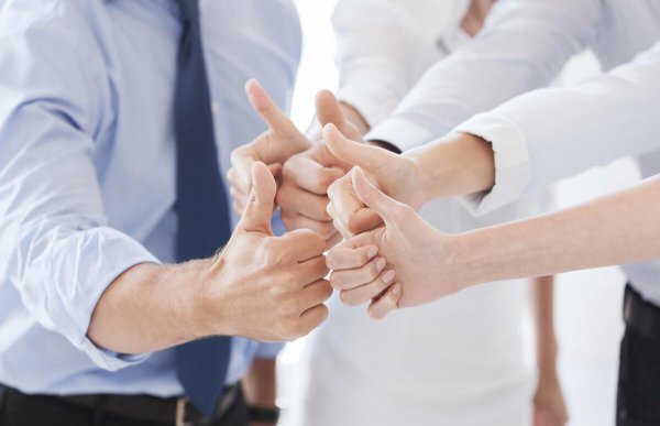 阎王好见小鬼难缠的意思是什么