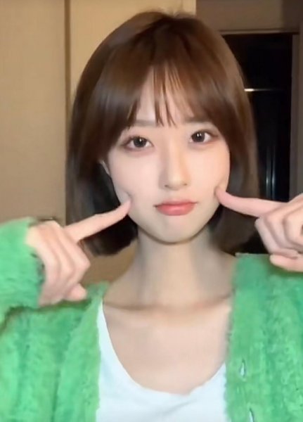 长脸剪什么短发好看图片