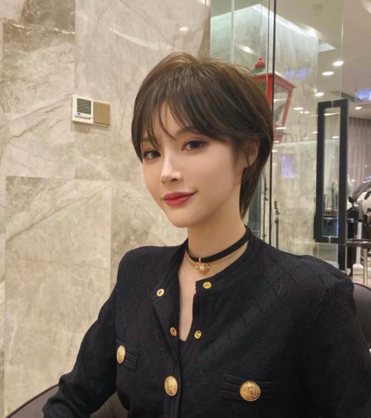 长脸剪什么短发好看图片