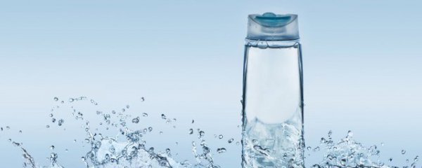 怎样选择塑料水杯材质