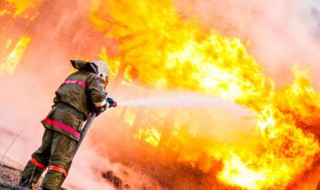 火灾中烟气对人的危害特性有 火灾中 烟气对人的危害性有