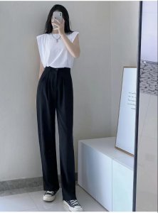 黑色西装裤配什么上衣比较好 女士小黑西服搭配图片