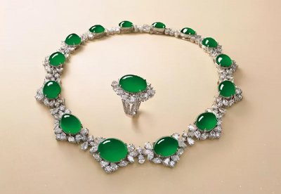 翡翠怎么看好坏 如何鉴别翡翠的品质等级