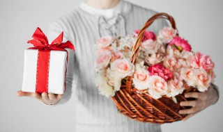 送给宝宝的圣诞礼物什么好 圣诞节到了给宝宝准备什么礼物最贴心呢