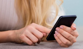 如何清理手机喇叭灰尘 怎么清理手机喇叭灰尘